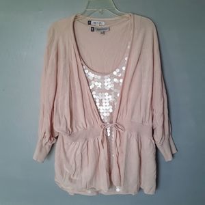 Jennifer Lopez tank with cardigan